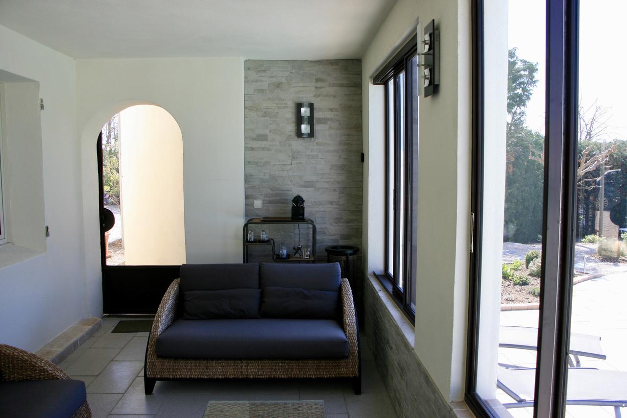 Isa&Ric Bed & Breakfast Plan-d'Orgon Bagian luar foto